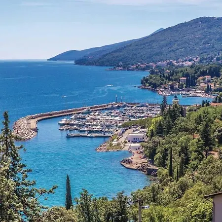 Breathtaking Sea View App For 2+1, Bbq ......